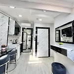 Taksim Larissa 4* Istanbul