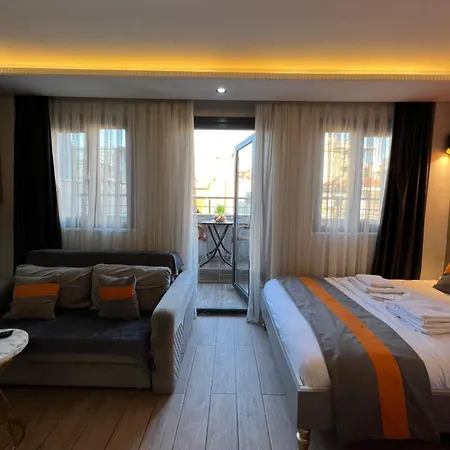 Lägenhetshotell Taksim Larissa 2*