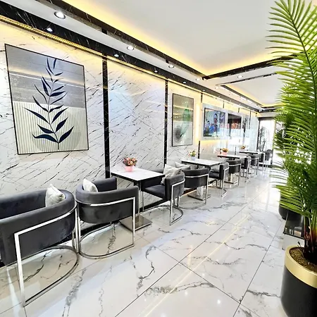 Lägenhetshotell Taksim Larissa 2*