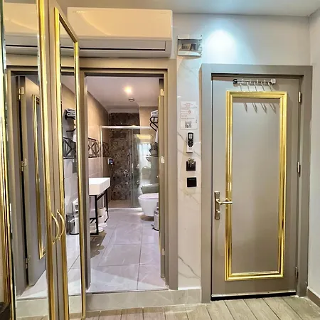 Taksim Larissa Apartahotel