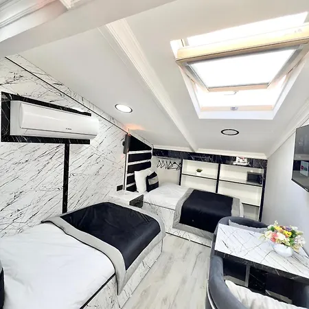 Taksim Larissa Estambul