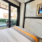 Taksim Larissa