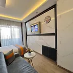 Lejlighedshotel Taksim Larissa 4*